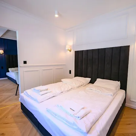 Orient Express シクラルスカ・ポレンバ