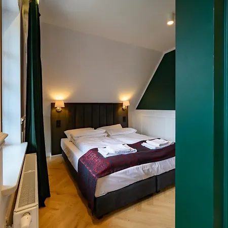 Orient Express アパート