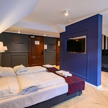 Orient Express シクラルスカ・ポレンバ